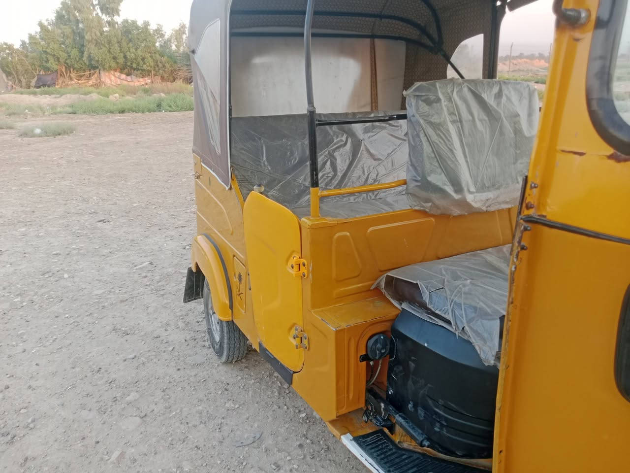سلام عليكم تكتك البيع موديل ٢١ رقم بغداد نكليزي ***********
