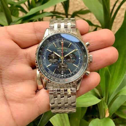 ❤️ حلويات ❤️

💸 السعر 35 الف 💸

🔆 المواصفات :

🕔ساعة يد كرونوغراف بري-تلي—نغ  ناف—يت ايم-ر  للطيارين … مينا نحاسي متموج بالوان /بني نحاسي  وابيض واخضر وازرق وتبفاني  
✔️ ستوب ووج شغال (فديو بالتعليقات ) 
✔️ سناتر شغالة بكامل وظائفها 
✔️ رنك دوار ( Slide Rule Bezel )
✔️سوار معدني عالي الجودة
✔️ظهر مختوم بشعار 🦅 
✔️زجاج زفير ضد الخدش لماع✨✨  
✔️تتمتع ببطارية عمر طويل 
✔️ وزن القطعه +137 غرام 
✔️تاريخ شهري على الرقم 6

💥وظيفة الطوق (الرنك ) المتحرك :

💢💢 كمبيوتر طيران دائري: يعمل كجهاز كمبيوتر طيران مصغر يمكن ارتداؤه على المعصم. 
حسابات الطيران الأساسية: يمكّن الطيارين من إجراء جميع حسابات الطيران الضرورية. 
عمليات رياضية: يُستخدم في حسابات الضرب والقسمة. 
قياسات جوية: يساعد في حساب السرعة المتوسطة، والمسافة المقطوعة، واستهلاك الوقود، ومعدل الصعود أو النزول. 
تحويل الوحدات: يتيح تحويل الأميال إلى كيلومترات أو أميال بحرية. 

يتوفر توصيل🚚 لكل مدن العراق 🇮🇶

هاتف #دقيقة واتساب 🟢 *********** 🟢
