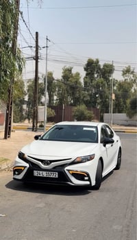 كامري SE+ • قيادة ذاتية • ٥٩٥٧٠ كم