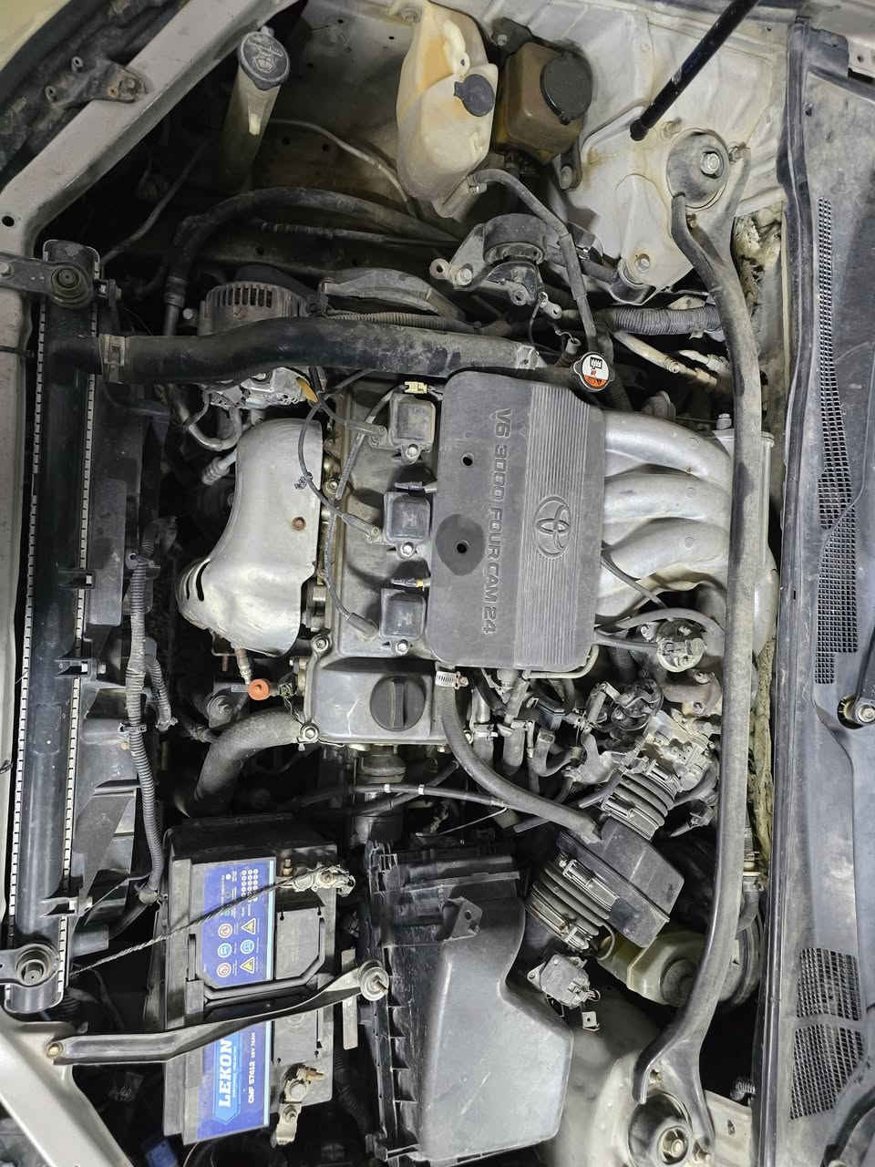 كامري 2006 محرك 6 سلندر للبيع 
مكان السياره عامريه الفلوجه 
السعر 80$
***********
