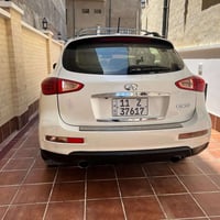 انفنتي QX50 • ٢٠١٧ • حادث