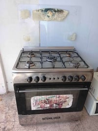 قنينة غاز • شبه جديد • شامل التوصيل