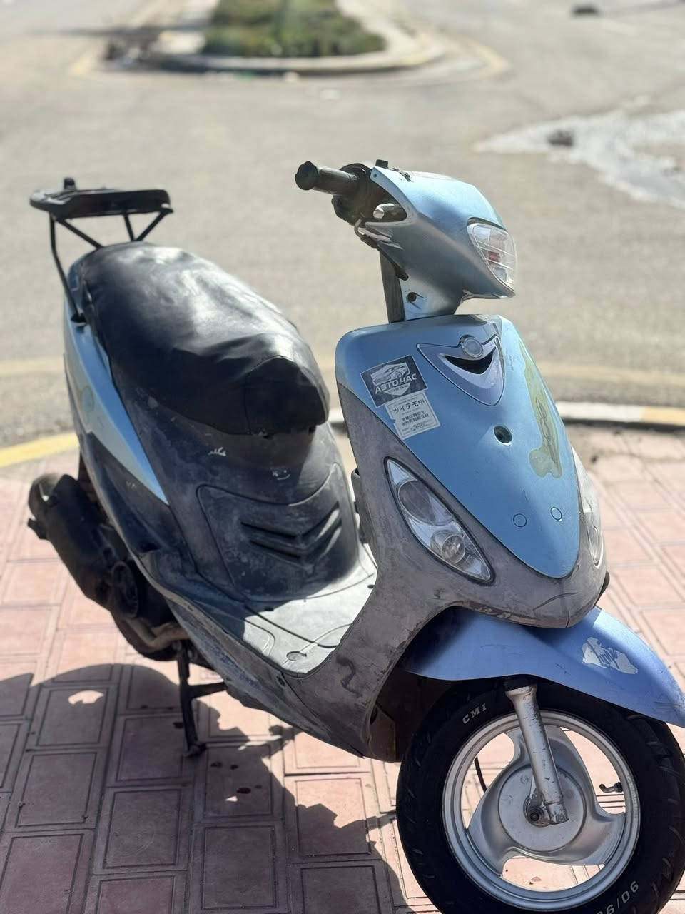 سلام عليكم ماكس منغولي للبيع  دراجه نضيفه نكره سلف كلها شغاله كهربائيات مكينه ناعمه 49 مكاني كربلاء حي الوفاء السعر 550  وييه مجال رقمي ***********
