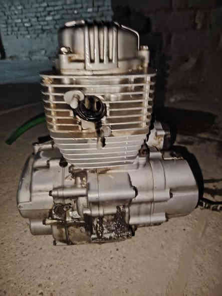 سلام عليكم مكينه البيع موديل 19 نضيفه مستخدمه 5 اشهر مكينه خير من الله ابدل بس بوشه وبستم سعر 80 الف  رقم هاتف ***********
