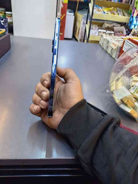 سلام عليكم ايفون 12برو ماكس ذاكره 256
شرق اوصط جهاز اخو الجديد عل فحص بطاريه91 سعر 650 وبي مجال الستفسار تصال عل رقم ***********
عنوان بغداد اليرموك ساحت قحطان
