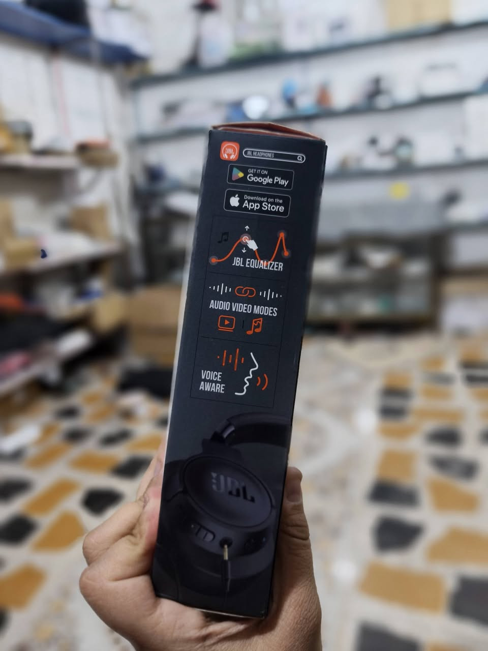 حبايب السماعة JBL الاصلي سعرها 40 
امانة بيها عزل مو طبيعي وتنربط بالموبايل برنامج خاص لها
76 ساعه شحنها


**إذا كنت صاحب هذا الإعلان وتريد حذفه لأي سبب، رجاءا أرسل رسالة إلى الدعم الفني**