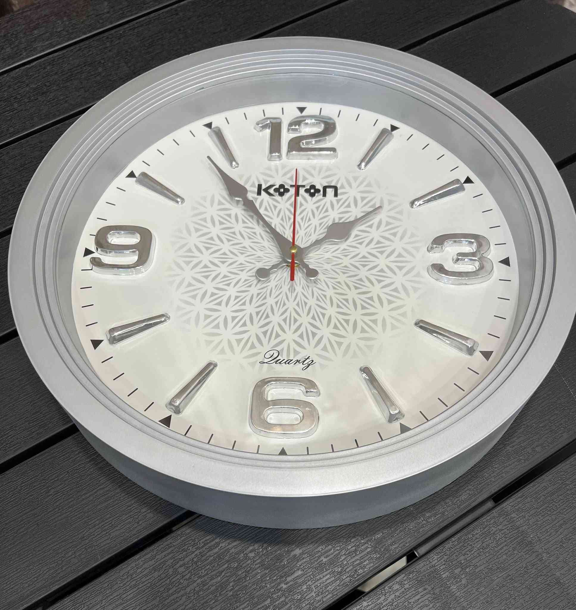 توفرت ساعات جدارية 🕰️⏱️كوالتي عالي والوان مميزة😍
قياس كبير+ قياس صغير 
الاسعار جداً مناسبة💰😍

♦️#الكمية_محدودة_جداً
…………………………………………………
‏ ‎ملاحظة/ ضمان لحقوق زبائننا  التاكد من الالوان و نوع الخامه عند الاستلام  و اذا كانت مخالفة للمواصفات المعروضة من حق زبائننا الكرام رفض المنتج و عدم  استلام الطلب 🤍🌹

العنوان / الديوانية/الحمزة/شارع الهوى/بالفرع المجاور لكوزمتك حامد دايم🌷

🚕🚕 توجد خدمة توصيل بغداد 
و جميع المحافظات 🚕🚕

للحجز والاستفسار مراسلة صفحاتنا على الفيسبوك والانستا وايضاً على تطبيق الواتساب  او الاتصال ***********📞
