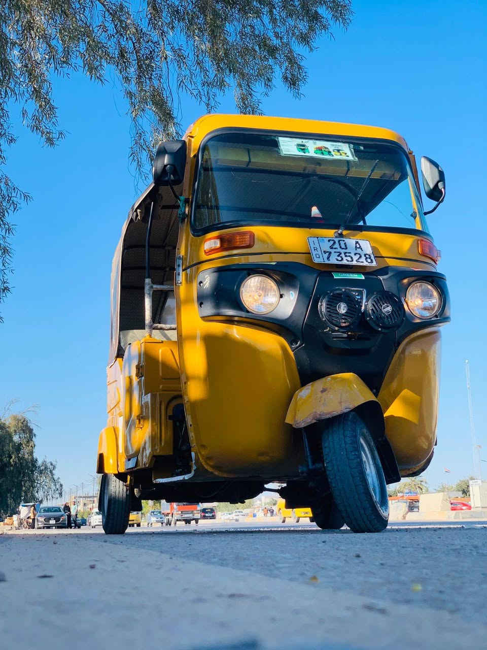 السلام عليكم تكتك 21شهر 6 كفاله عامه لاضربه لا صبغ مكينه اكسل كفاله تكتك كامله مابيه اي نقص السعر ٧١٠٠ وبيه مجال لاستفسار ***********مكاني ديالى بعقوبه
