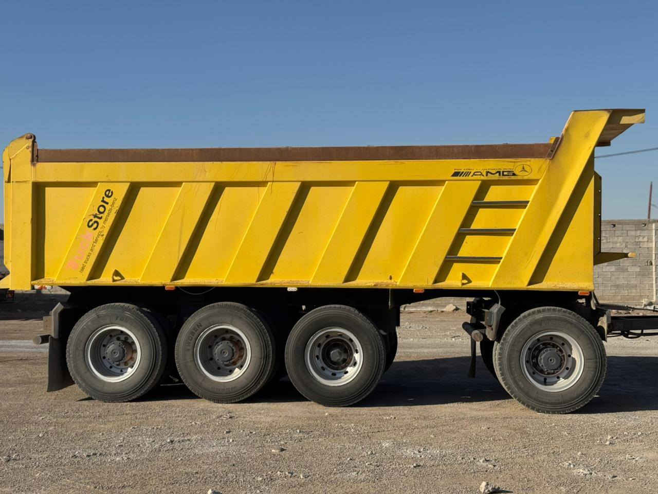 سلام عليكم
عربانه للبيع  طول ٧   شاصي ١٤ 
سرابس جي اف سوبر  
عمل بغداد 
تخم تاير عوزها زوج واحد 

***********
***********
