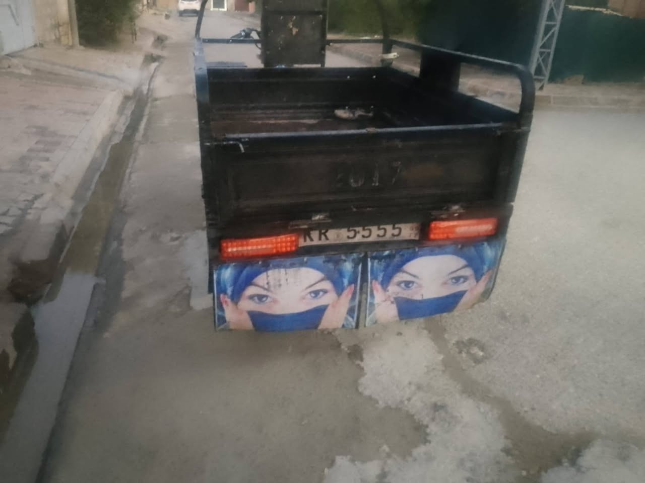 ستوته البيع موديل ١٦محرك ٢٢بعده ما مفتوح مصبوقه صبق عام نشاط معدل خير من الله شاصي اكسن ركبه محرك كهربيات كله شرط ستوته ما بيهه نقص برقي س٧٠٠بيهه مجال اني مكلف بل نشر خابر ودلل ***********
