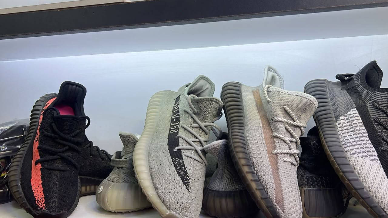 هذا ايزي. اصلي ابيعهم كلهم او مفرد   واحد 10 الف


**إذا كنت صاحب هذا الإعلان وتريد حذفه لأي سبب، رجاءا أرسل رسالة إلى الدعم الفني**