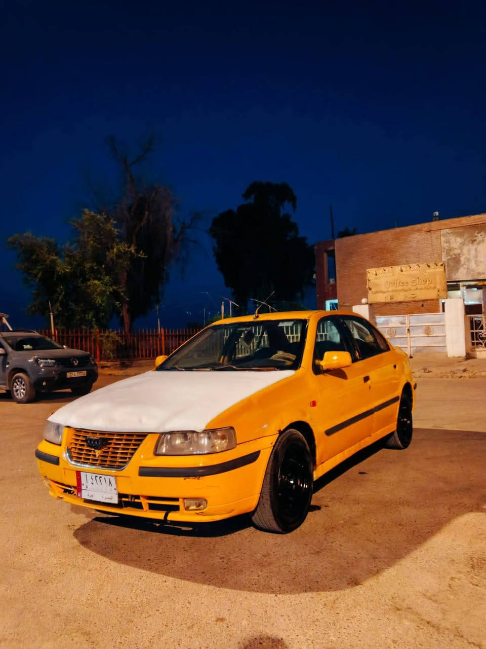 للبيع سمند موديل 2011 
السعر 19 تبريد شغال
مصفرا هيئه وغرامات تحويل شوكت ما يعجبك
سنويه ل28 مكفوله من ضربه
 وصبغ وتبديل تخم تاير صار 5ايام من شاده مكينه وكير فرنسي خير من الله دوشمه ارضيه وكشن جديد كهربائيات كله شغال
المكان البصره قضاء القرنه
للتصال ***********
