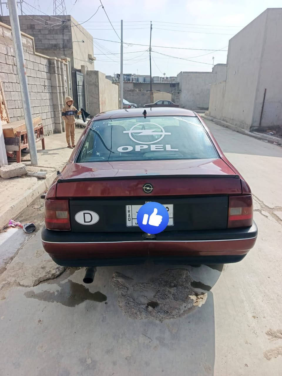 فكتره حجم 20 مديل 91
رقم نينوى ألماني سنويه عظم شرط التحويل بيها كابون بانزين محرك وكير شرط طخم تاير جديد 
مصبوغه جماليه 
باتري جديد كهربائيات كلها شغاله 
سياره جاهزه وكلها شغاله 
سعر 
(47)
موصل الايمن 
***********
***********
