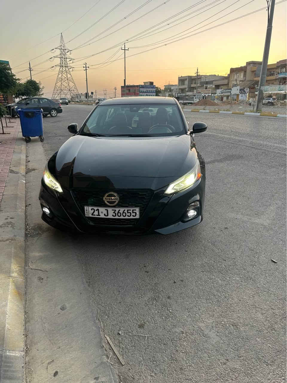 Altima 2022 کراوە بە sv+ 
یەک پارچەی بۆیاخە بێ ناوگرتن
کەمیک ساردی هەیە
ناو سور  
سلاید
شاشە گەورە
ڕادار
خەتی جادە
ئیمێرجنسی برێک
کامل لید و زینۆن بیلاد
بەسمە
دەرگا بەسمە
شەغال
کارپلەی
ئەندرۆید ئەوتۆ
کوشن  هیتەرو کارەبا
٢٦٠٠٠ کم رۆشتوە زۆدر پاک و جاهیزە
زۆر مواسەفاتی
تەحویل و غرامە دەعامی بۆ دەعامی بە شەرت
لە سلێمانیم
*********** السليمانية, العراق

