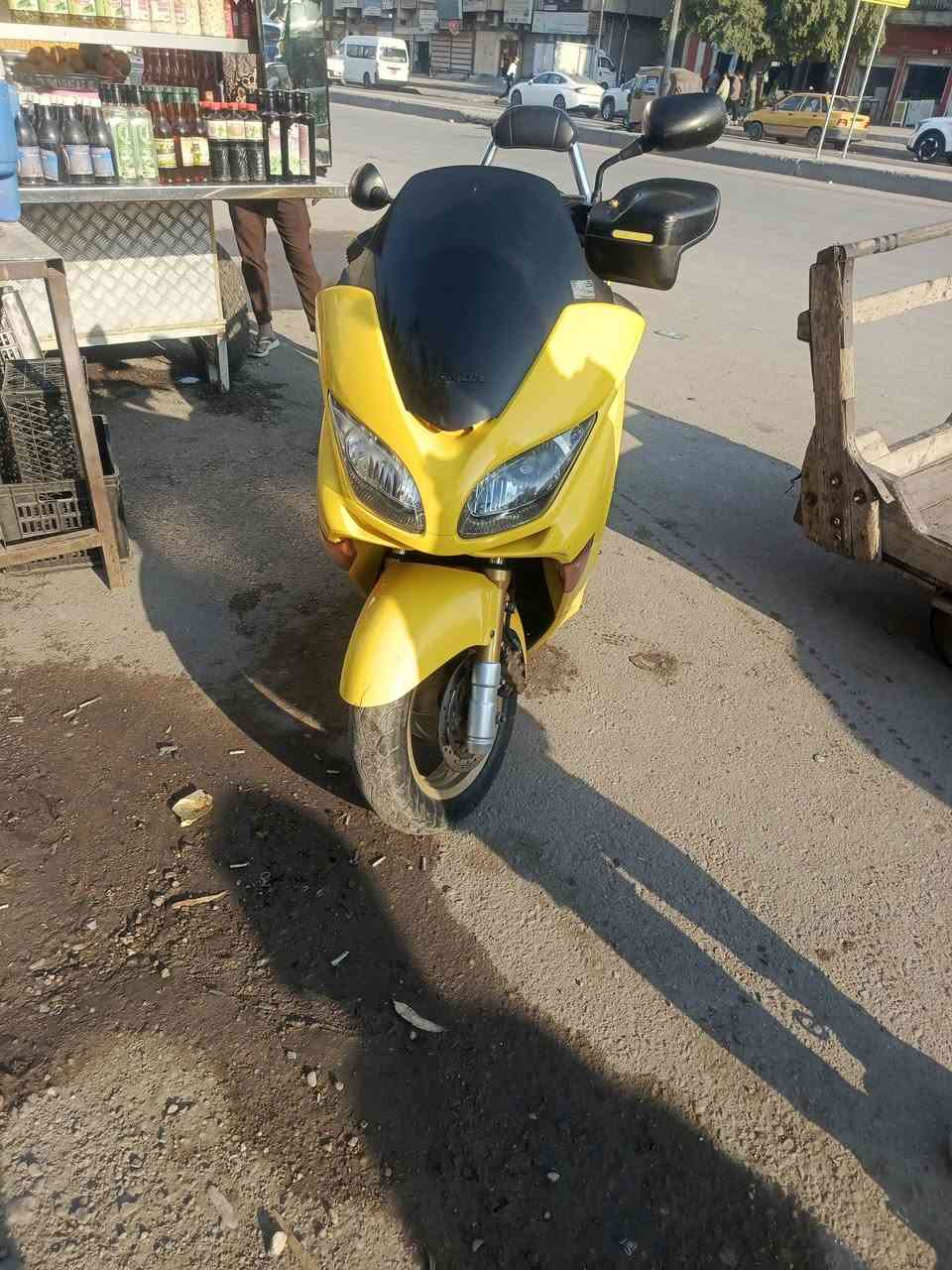 السلام عليكم شباب عندي دراجه فورصه صفر 8 لبيع مكفوله كفاله عامه كله شغال وهذا رقمي ***********
