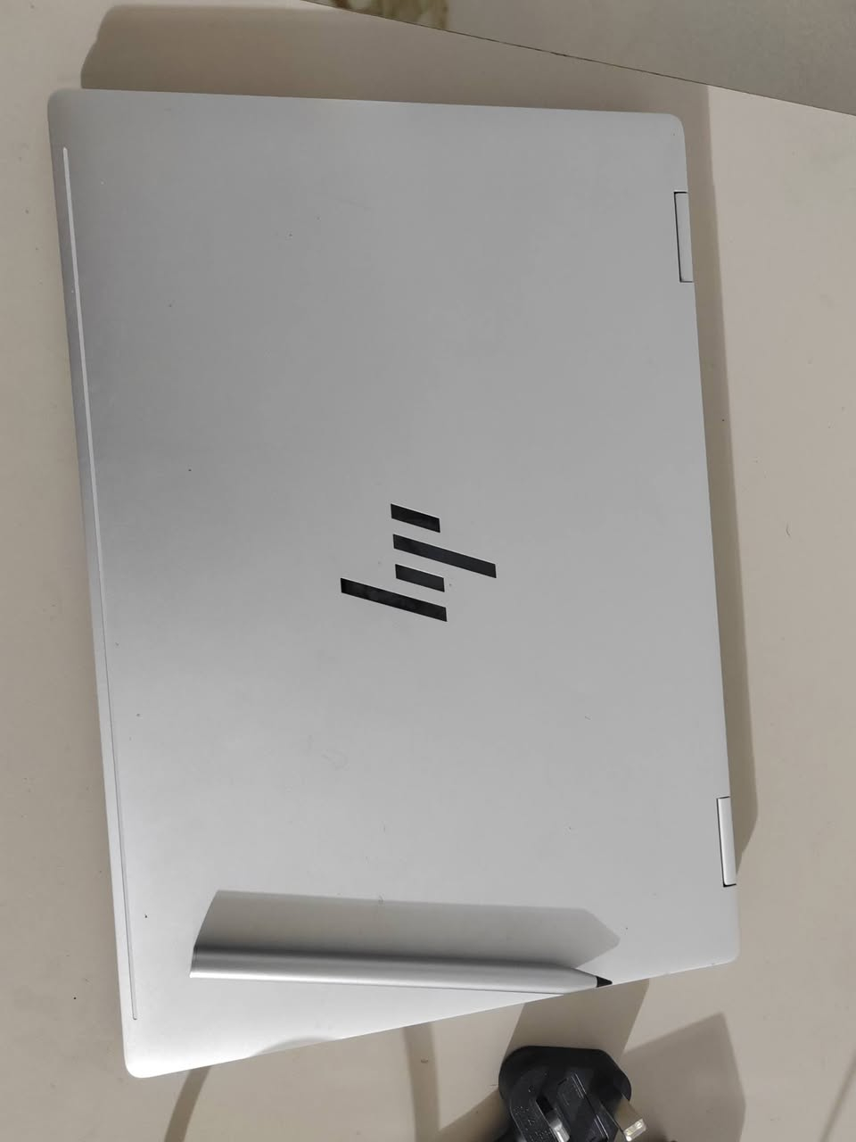 Hp
جديد استعمال قليل جدا
أخذته جديد بمليون و٢٥٠ الف
قيم السعر حاليا وتدلل
التفاصيل والمواصفات داخل البوست
المكان واسط


**إذا كنت صاحب هذا الإعلان وتريد حذفه لأي سبب، رجاءا أرسل رسالة إلى الدعم الفني**