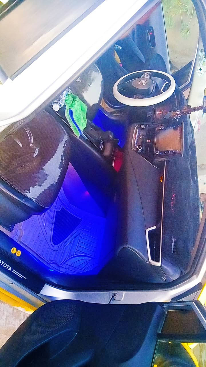 22هايبرد للبيع العنوان ديالى دلى عباس تفاصيل أكثر اتصل ع رقم***********السعر 140وبيها مجال قليل
