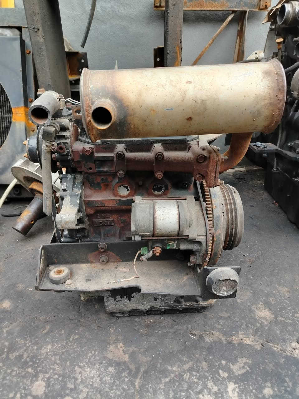 محرك ينمر حاويه السعر4 ورقات
***********
