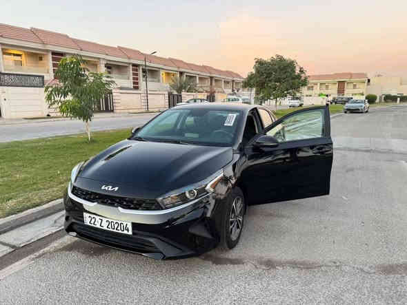 سلام عليكم
فورتي 2024 رقم مميز
ماشيه فقط 11 الف ميل جدا نظيفه  أجمل من الصور حادثه جاملغين ايمن وايسر بجم كبس شركة مللعوب بي يعني شاصي لغود كله مكفول بدون ايرباك كله سليم شركة بلادي السيارة جاهزة بدون اي نقص محرك كير كهربائيات كله بلادي شرط الفحص
السعر مناسب 153 وبيه مجال
مكانه بغداد المنصور
الاتصال على الرقم ***********
