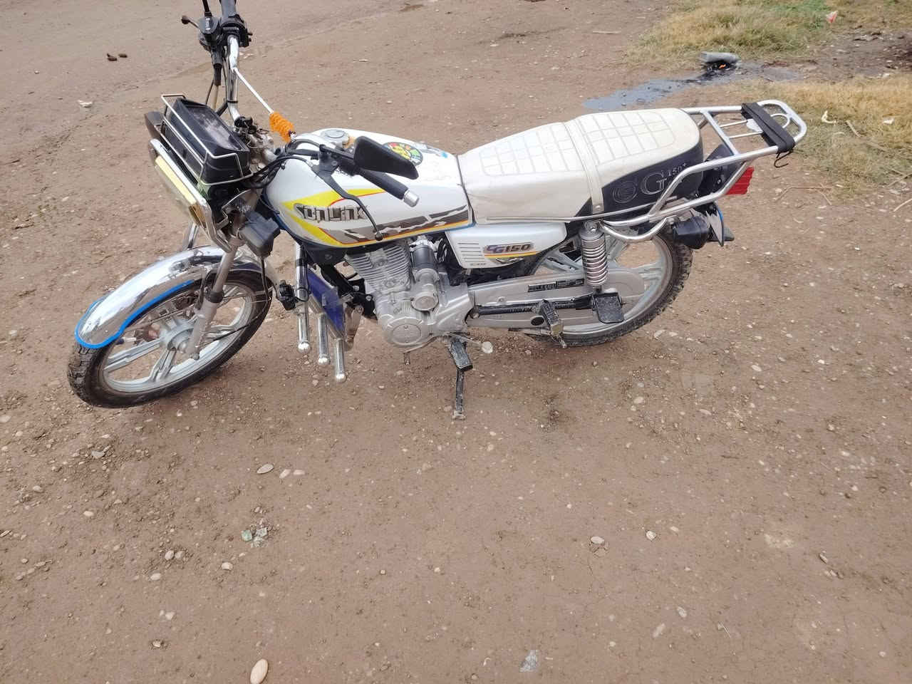 دراجة يراني سيفان موديل 2023 للبيع مكفولة من كلشي السعر 650 وبيه مجال الطيبين عنوان شهربان تفظل خاص و هاذة رقمي ***********
