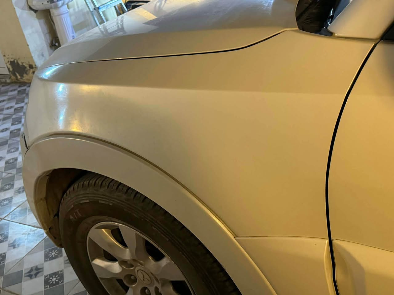 السلام عليكم باجيرو موديل 2010 ماشيه 215 كيلو متر السياره فول حبتور رقم بغداد مكفوله من الصبغ عدى بارد بالبابين الوره شخط بسيط وبخشم الجاملغ الامامي كير محرك تمام بي بدايه لاستيك ولف السعر 133 وبيه مجال مكان السياره حله جمعيه 
*********** حلة, بابل
