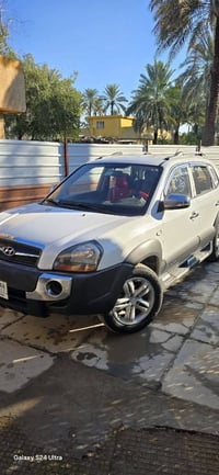 متاح سياره توسان موديل 2009 رقم بغداد سياره فول نضافه سعر 140وبيهه مجا...