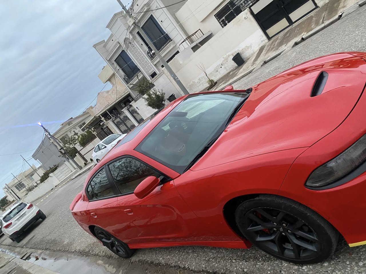 السلام عليكم جارجر خليجي 2019 شركه هارلم ماشيه 85 مكفوله ماعدا مكانين pdr  مكان السياره اربيل شارع 40 شركة لوك جري 
السعر 270
***********شاهو صاحب الشركه 
*********** صاحب السياره
