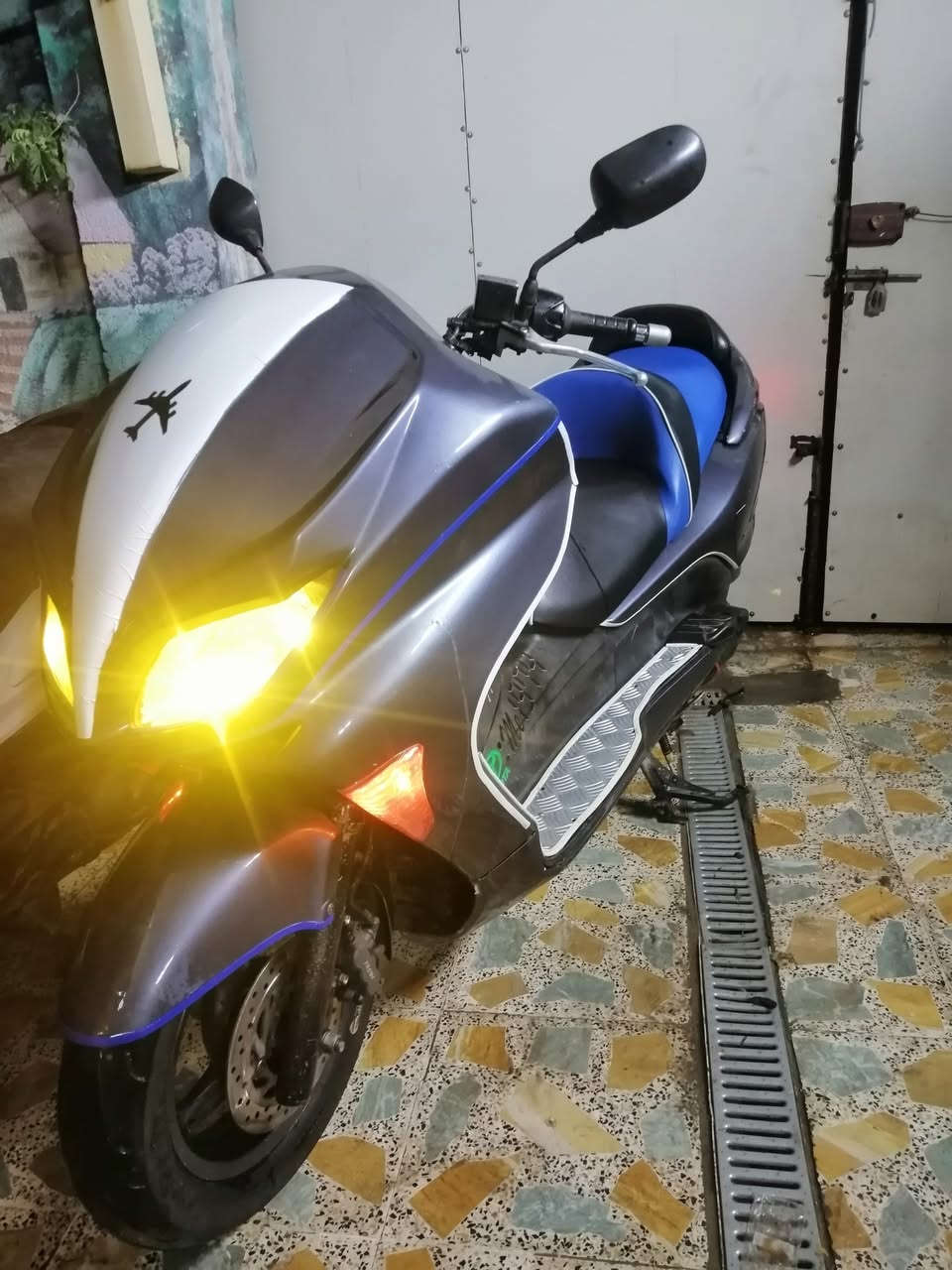 سلام عليكم اذا منتسب ابيعلك بلواعديه عادي  صفر ٨ كير ملغي وغراضه موجوده  اذا مو شراي لاتعبني رحمه ربك  دراجه احلا من صور قفل ٨٠٠ من الخير
لاتعب نفسك ولا تعبني مكاني بغداد وتساب موجود او تصال الف هلا بيكم لياخذه بلعافيه علي ومتهني بيه
***********
