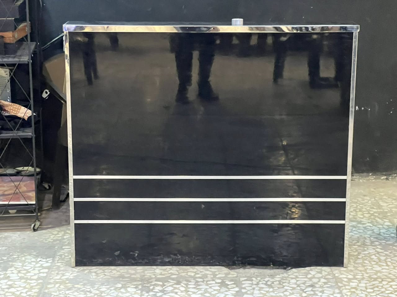 السلام عليكم 
غراض مستخدمه للبيع 
للتواصل *********** 
مكاني حي الجهاد
