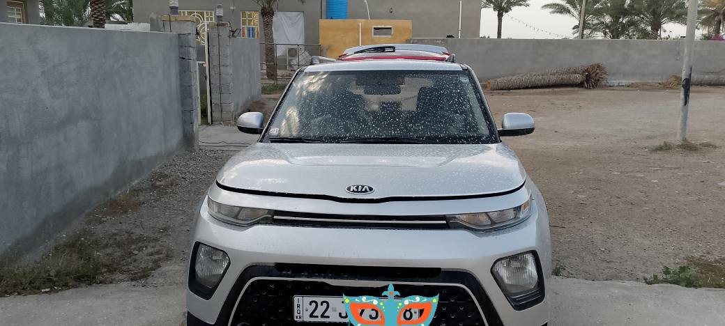 السلام عليكم كيا سول موديل 20وارد امريكي رقم شمالي مكينه دوش گير ATالمرغوب ماشيه 70الف ثلاث  قطع صبغ جاملغ خلفي ونص البنيد وجاملغ امامي جاهزه من جميع النواحي مكانها الكوت السعر 128بيع او مراوس *********** دهل اوران, واسط
