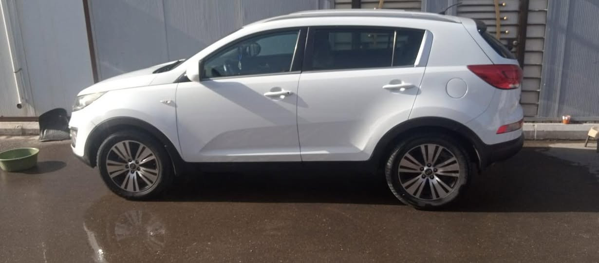 السلام عليكم
سبورتج 2015 خليجي مكينه دوش
 السونار موجود 
السياره خير من الله اي نقص مابيها
الاستفسار ‭0771 559 0710‬
