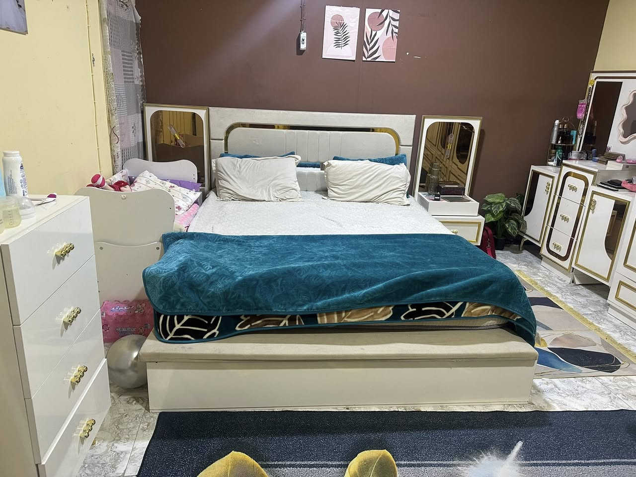 غرفه نضيفه للبيع السعر 1700 وبي مجال بسيط العنوان بابل قرب جسر طهمازيه


**إذا كنت صاحب هذا الإعلان وتريد حذفه لأي سبب، رجاءا أرسل رسالة إلى الدعم الفني**