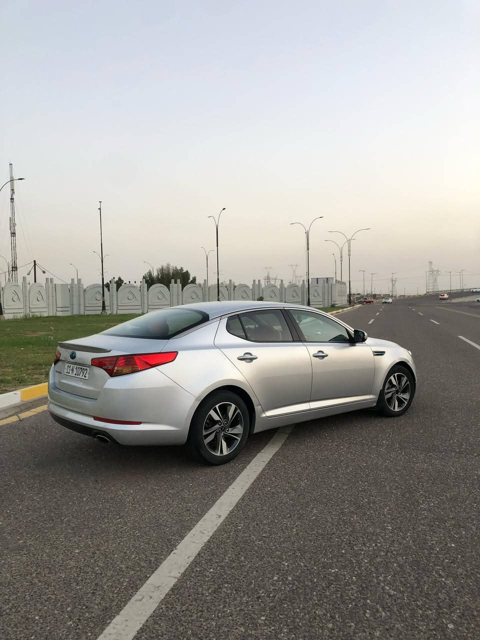 كيا اوبتما خليجي موديل ٢٠١٣ 
سياره باسمي مكينه ٢٠٠٠ دوش 
سياره حداديه تخم تاير  تبريد سياره جاهزه مابيها نقص برغي جديده بيها بارده بعلامه الصندوق لخلفي 
مابيها اي تبديل ولا صبغ ولا اي شي 
السعر ١٣٢ ورقه 
مكان البصره حي بغداد خلف سجن حمدان 
للاستفسار ***********
