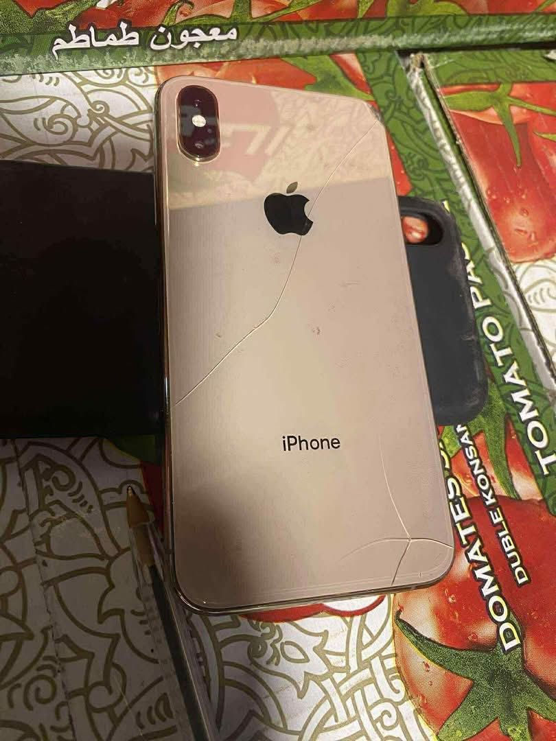 اكس اس الصغير 
ذاكره ٥١٢
بطاريه ٩٠
كامرات واكفه 

للمراوس


**إذا كنت صاحب هذا الإعلان وتريد حذفه لأي سبب، رجاءا أرسل رسالة إلى الدعم الفني**