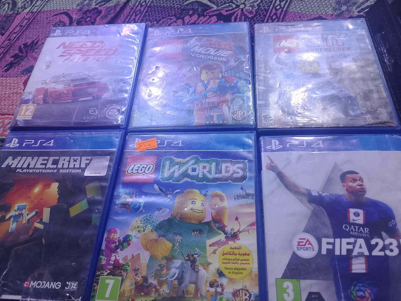 السلام عليكم 
اقراص عدد 6سعر القرص 15
جوستك عدد1سعره الجوستك20بي مجال
شاحنه جوستك العدد واحد سعرها ب25
وذا كلهن شلع اقراص وجوستك وشاحنه ب60.عنوان بغداد شارع فلصطين.ارقام.***********.
***********
