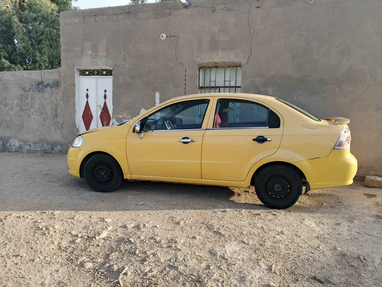 ‏سلام عليكم افيو للبيع مديل 10 سياره جاهزه كير ومكينه مكفولات حداديه زينه تخم تاير جديد رقمها نجف سعر 47 وبيها مجال مكاني النجف ناحيه القادسيه والستفسار عل رقم  ‪‪***********‬
