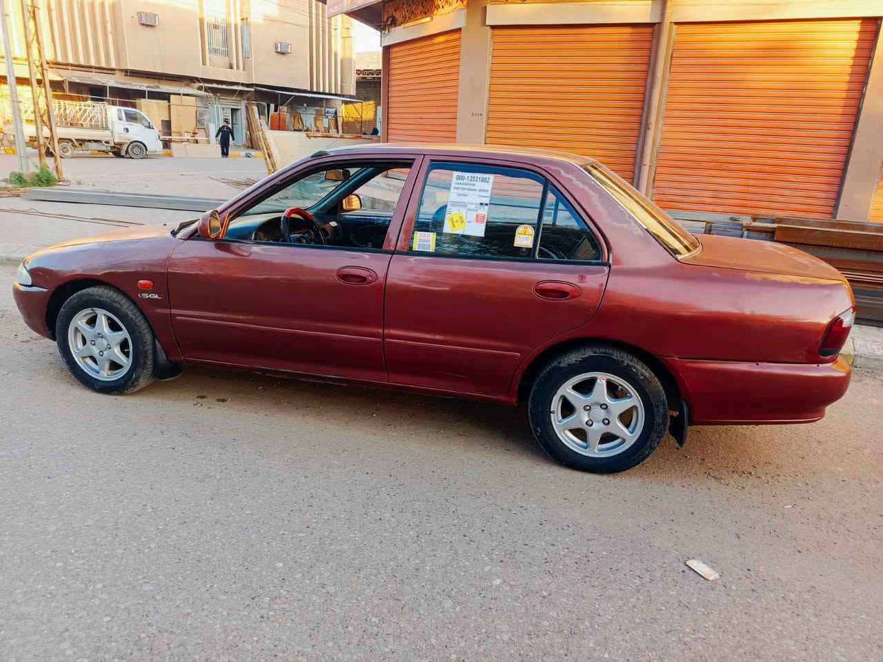 السلام عليكم للبيع براتون نظيفه كلش السيارة 2004 بدون قطرات صبغ كير اوتو كير و محرك و صدر نظيفات رقم بغداد مشروع وطني عرظهه 42 وبهه مجال ***********
