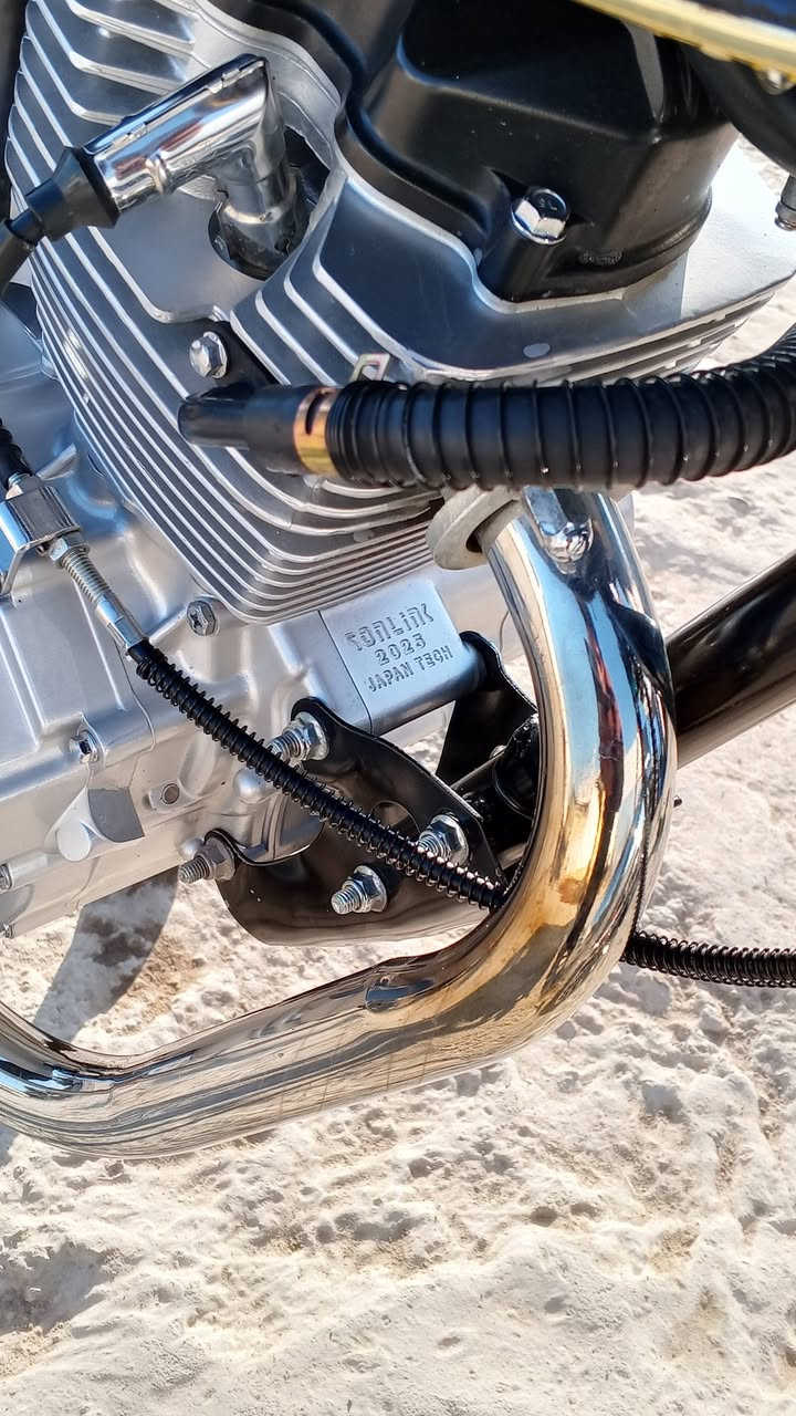 السلام عليكم دراجه يرني 2025
 طالع 2026 السعر 900 وبيا مجال العنون بغداد شاراع الجزيره 
تواصل ***********
