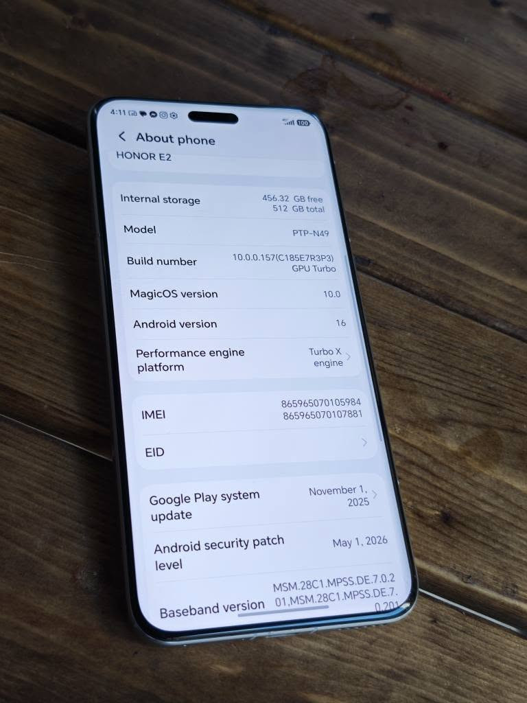 honor magic 7 pro
تەنها پشتی شکاوە 
باقی زەمان 
نرخ تەنها ٥ گەلا
کارتۆنی لەگەلە 
شەحنی ٦٦ واتی لەگەلە 
٥١٢ ڕام ١٢
دوو سیم
snapdragon 8 elite 
camera 100x zoom
pubg 120fps
زەمانی دارو درەخت 
ناونیشان هەولێر 
گەیاندن هەیە 
*********** أربيل, العراق
