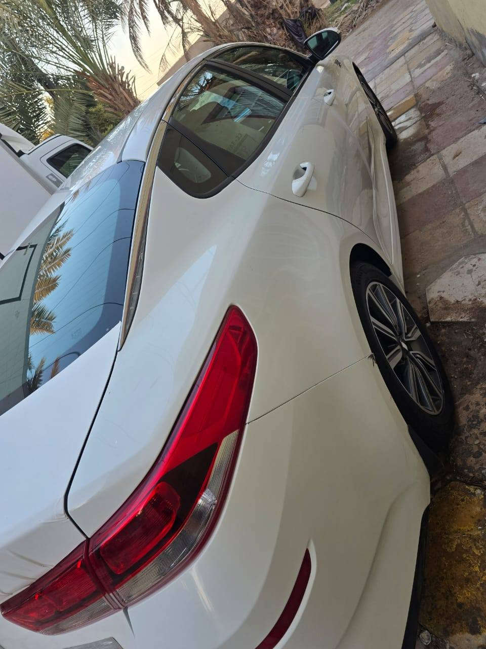 كيا اوبتما ٢٠١٩ خليجي لون ابيض رقم بغداد بأسمي مشروع وطني محرك ٢٤٠٠ دوش تحكمات استيرن مراية شفط حساسات خلفية وامامية جاهزه گير ومكينة وحدادية تبريد وتدفئة بيها رش صبغ بالجاملغ الخلفي والباقي كفالة
***********
ناصرية مركز
