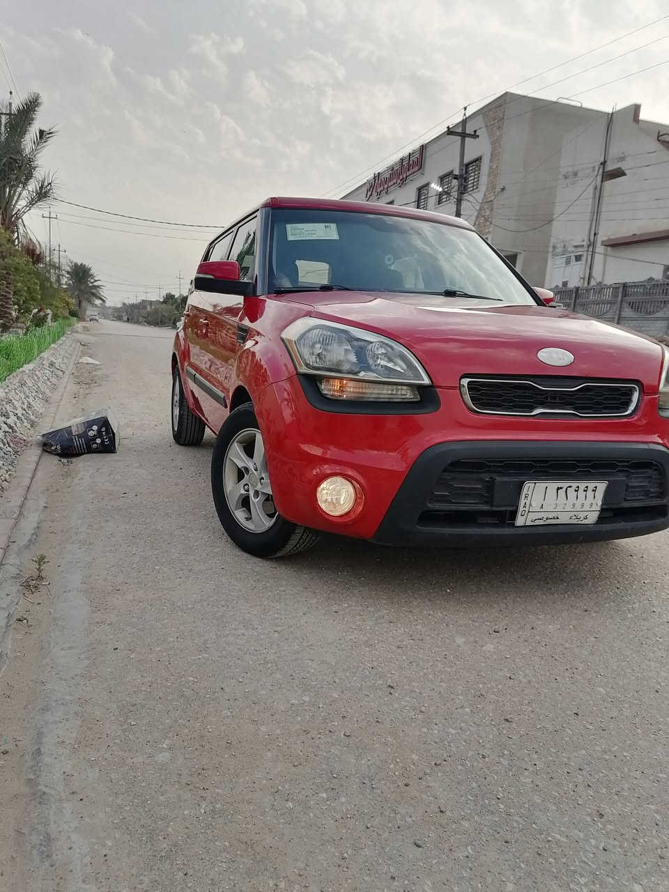 السلام عليكم صول موديل ٢٠١٣ أمريكي محرك ٢٠٠٠ دوش حدادية تبريد تخم تاير كله جديد حادثه بنيد وجاملغ بدون دواخل والباقي كفاله العنوان بابل المحاويل *********** السعر ٩٦ وبيه مجال
