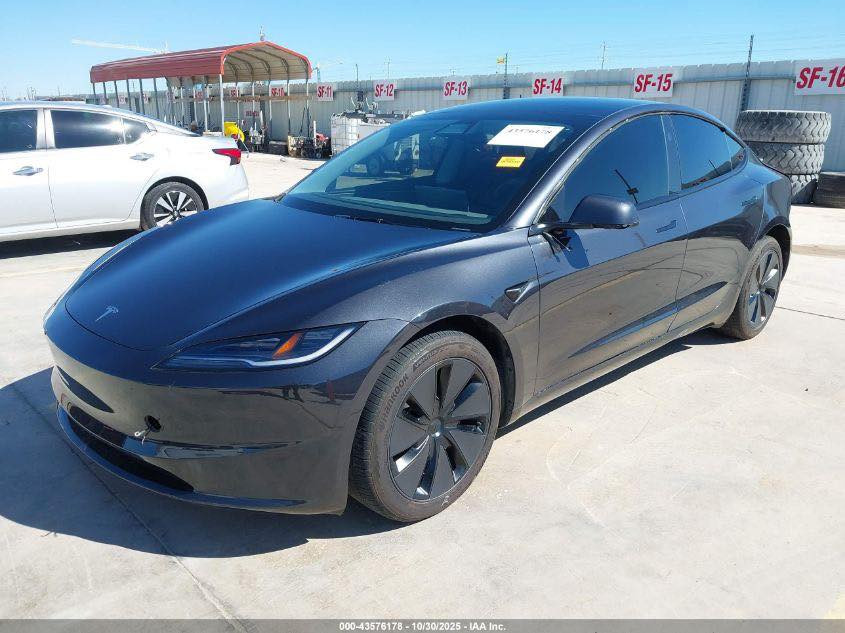 🔴 اعلان مزاد  🔴
~~~~~~~~~
🚘نوع السيارة :  2024 Tesla Model 3 Long Range Dual

🔍الفئة: Model 3 

❌الحادث او الضرر : كما موضح بالصور  

🚀حجم المحرك :   Electric

⚙️السلندر: Electric

🛞 نظام دفع المركبة:  Motor All-Wheel Drive

💰#السعر : حسب المزايدة  

🗒تاريخ مزاد السيارة :# 29/12/2025

لحضور المزاد الرابعة عصرا لدى مكتبنا ‼️ 
*********************************************
*********************************************
☑️عنوان النجف الاشرف / المناذره /بدايه شارع الحيره..
☎️للاستفسار والاتصال على الارقام التالية ☎️: 
مكتب ياسر العبايجي للمزادات الامريكيه
***********
***********
_________________
🏦 مكتب ياسر العبايجي للمزادات الامريكية والكندية لتجارة جميع انواع السيارات الوارد الامريكي 🇺🇸والكندي 🇨🇦 
 اختصاص مزاد( COPART ,IAAI, MANHEIM)
