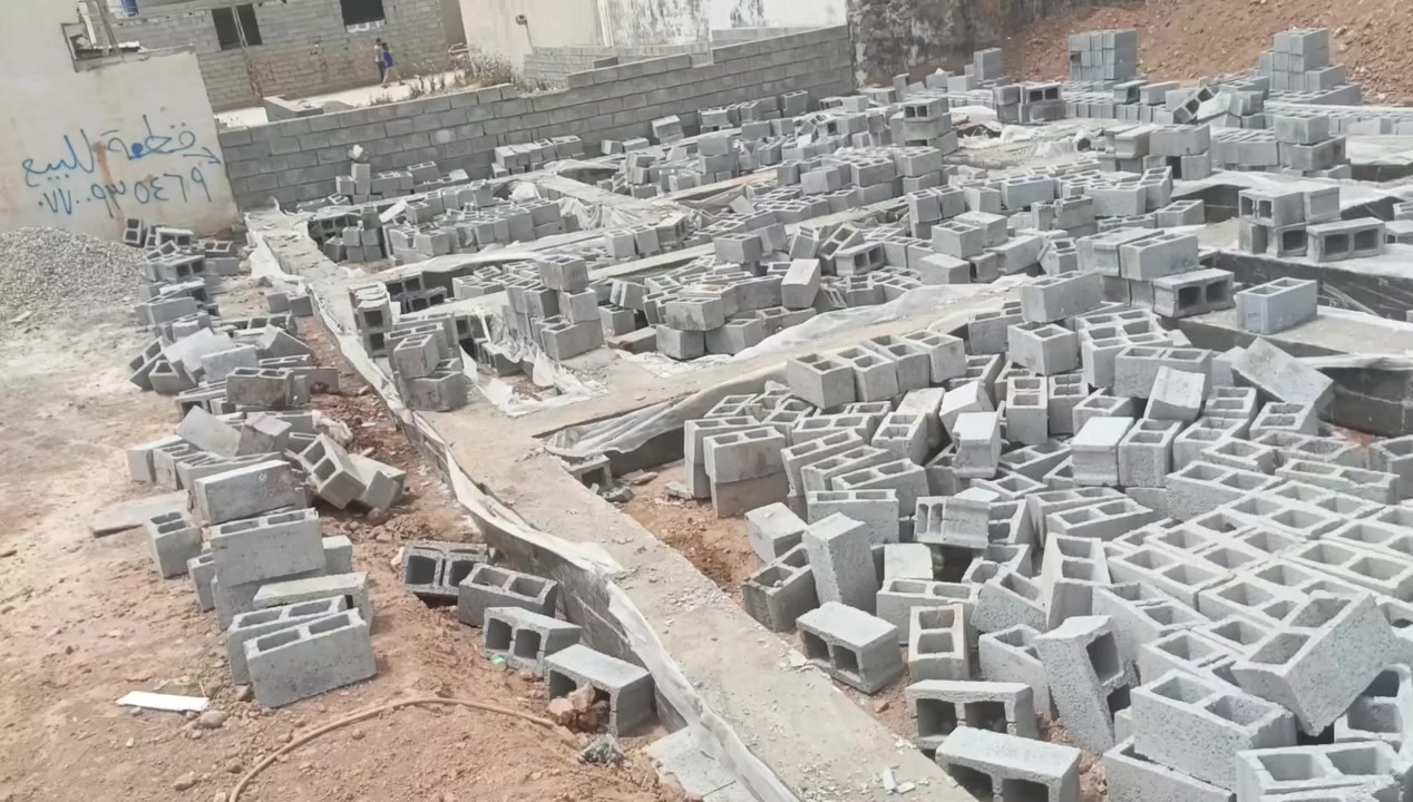 السلام عليكم اخوان أي واحد عنده تفليش ترميم أو رمل جص سمنت تدخيل بلبيت او تصعيد ايشي عندك خابر ودلل 
***********
