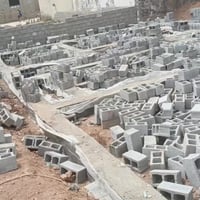 اخوان أي واحد عنده تفليش ترميم أو رمل جص سمنت تدخيل بلبيت او تصعيد ايش...