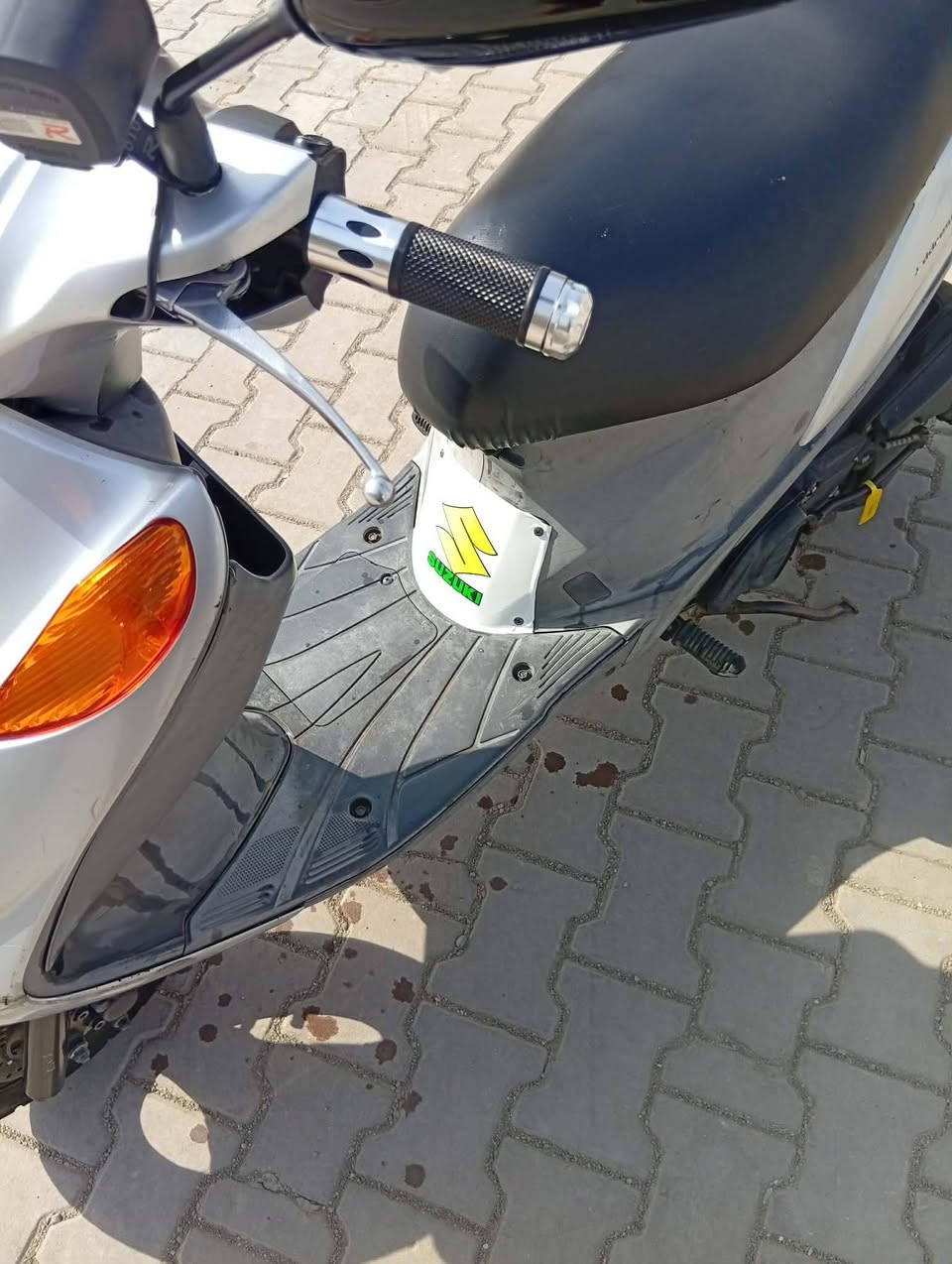 سلام عليكم ورحمه الله ساسوكي ادرس قديم دراجة كلة بلاد مجفتة شلعة معدل حلو تراية حلو مكاني كوت الاستفسار ***********
