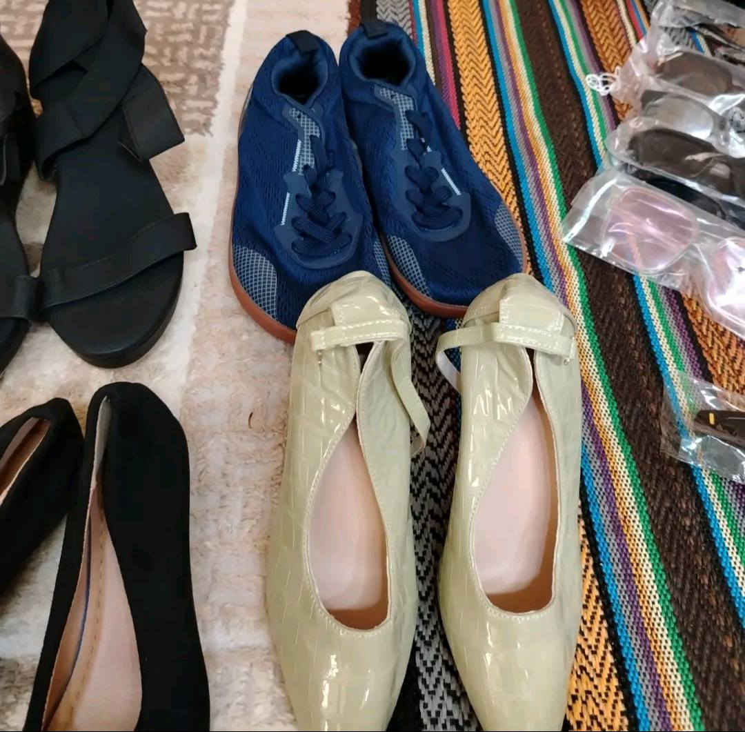 🔥🔥 عرض ناااار 🔥🔥
كل الأحذية عندنا بس بـ 5000 دينار 😱💥
👟 أحذية رجالي
👠 أحذية نسائي
🧒 أحذية أطفال (بناتي & ولادي)
🩴 سليبرات بكل الأنواع
✨ جودة حلوة وأسعار أقوى من السوق
✨ موديلات حلوة تناسب الكل
🚚 التوصيل متوفر لباب البيت
📲 للحجز والاستفسار راسلنا خاص
💥 لا تضيع الفرصة... الكمية محدودة!
تابعونا يومياً على حسابنا:
🎥 (كرموش أمزون سبع البور)


**إذا كنت صاحب هذا الإعلان وتريد حذفه لأي سبب، رجاءا أرسل رسالة إلى الدعم الفني**