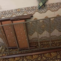 جرباية حديد • سرير