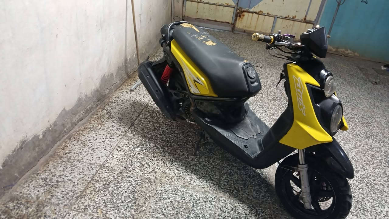 سلام عليكم سكنز جبلي مديل 2014
دراجة شلعة تاكل كاع كاملة مابيه اي نقص 
عنوان زعفرانية  
***********  واتس موجود واتصال 
950
