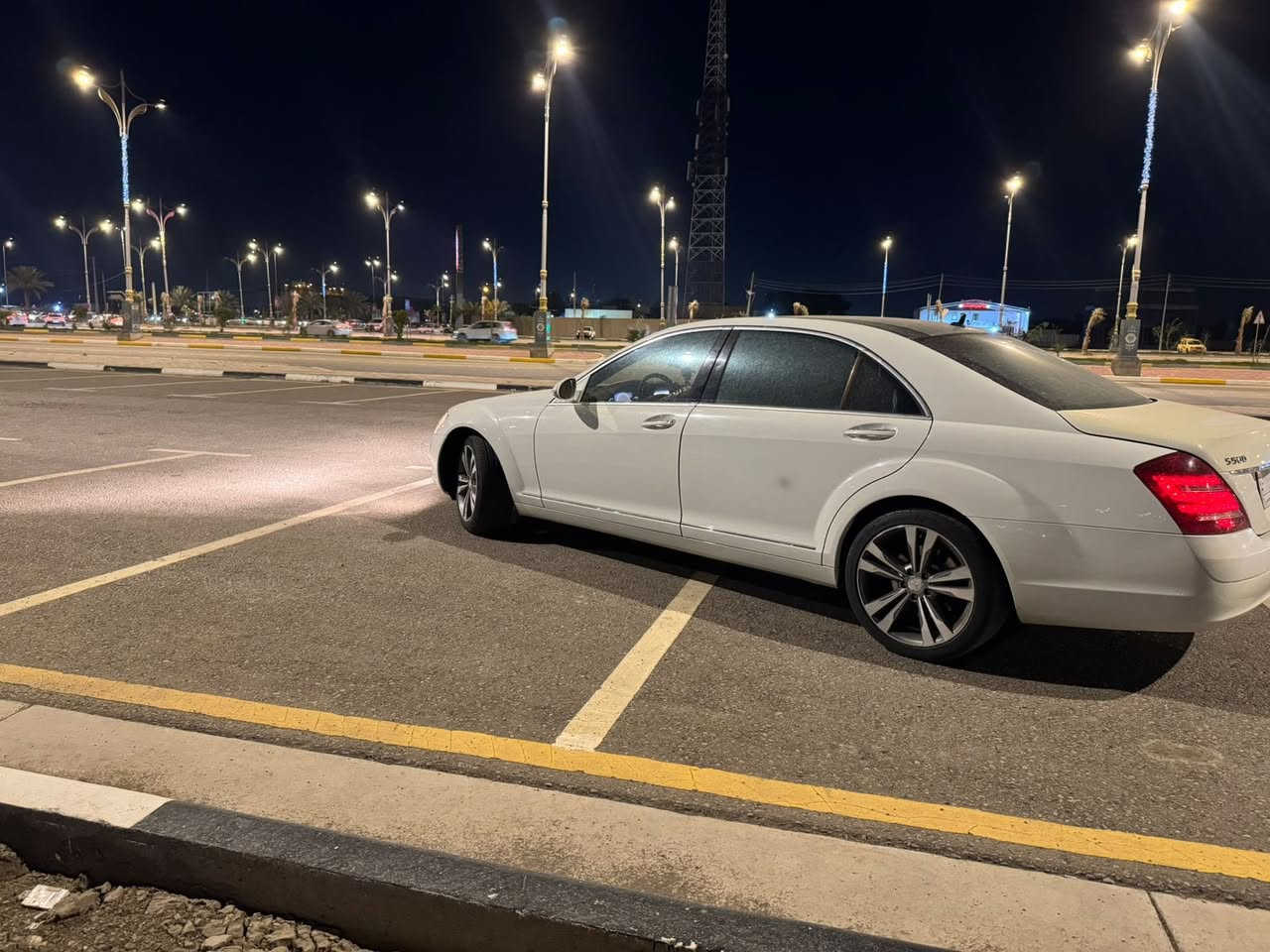 السلام عليكم للبيع مارسدس اس كلاس 500 موديل 2009 خليجي السيارة كفالة عامة حادث وفتح وكص صبغ قطعتين من الخليج السعر قفل 85


**إذا كنت صاحب هذا الإعلان وتريد حذفه لأي سبب، رجاءا أرسل رسالة إلى الدعم الفني**