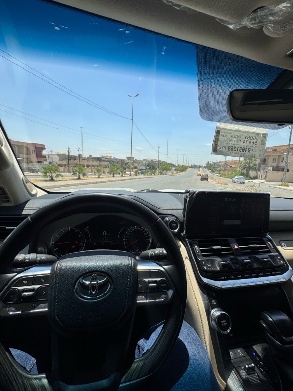لاندكروزر 2024 vx lametd السيارة كفاله عامه ماشيه 37 الف مكان السياره الموصل السعر 760